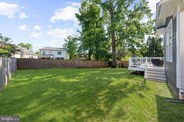 6006 HENNING ST, Bethesda, MD 20817