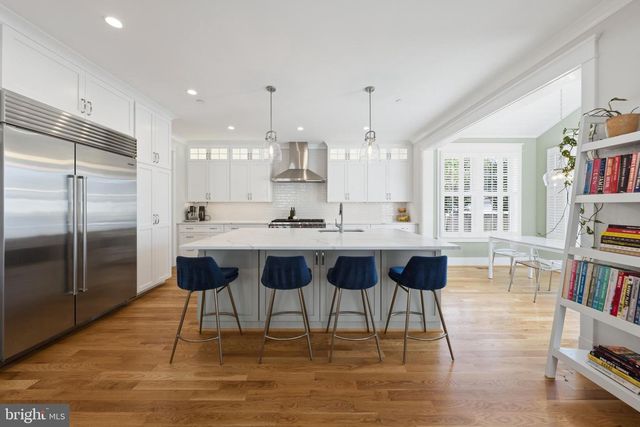 6006 HENNING ST, Bethesda, MD 20817