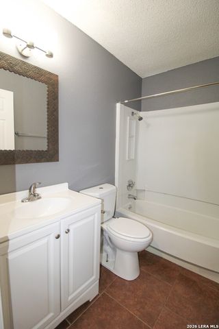 6203 Berrywest, San Antonio, TX 78240