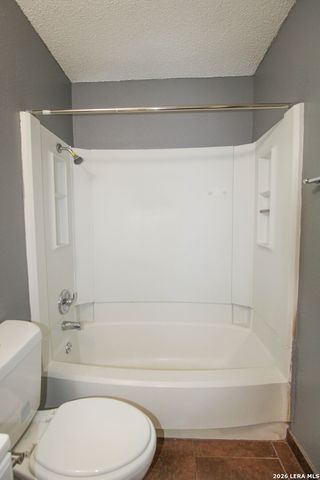 6203 Berrywest, San Antonio, TX 78240