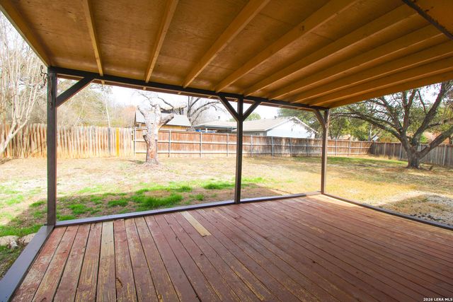 6203 Berrywest, San Antonio, TX 78240