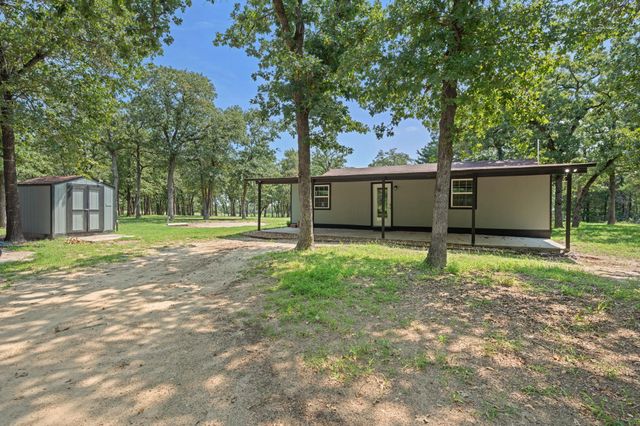 4440 County Road 448, Thorndale, TX 76577