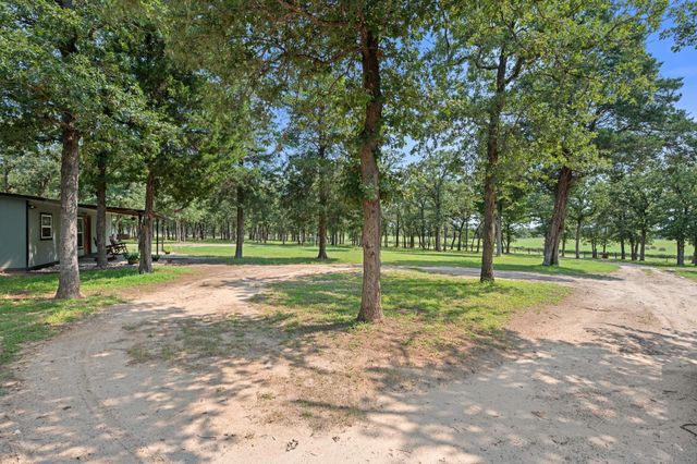 4440 County Road 448, Thorndale, TX 76577