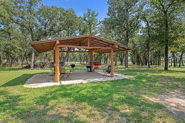 4440 County Road 448, Thorndale, TX 76577