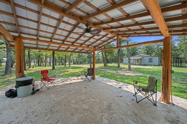 4440 County Road 448, Thorndale, TX 76577