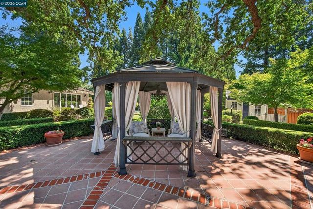 4211 Blackhawk Meadow Pl, Danville, CA 94506