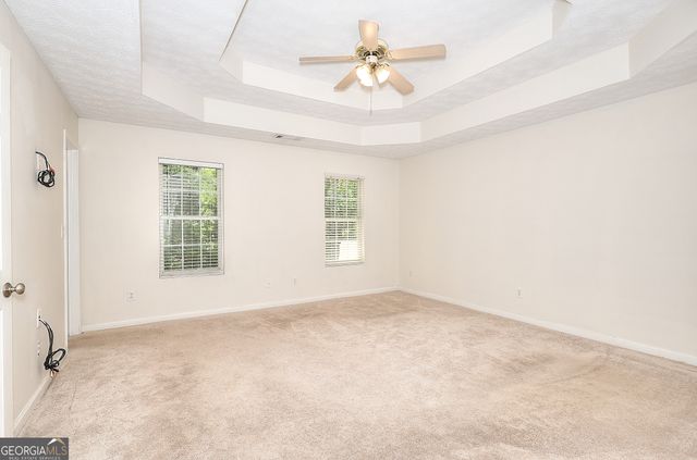 1022 Carriage Way, Loganville, GA 30052