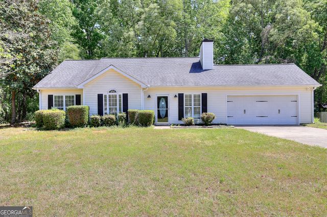 1022 Carriage Way, Loganville, GA 30052