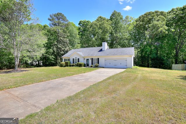 1022 Carriage Way, Loganville, GA 30052
