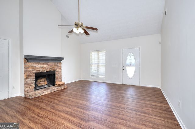 1022 Carriage Way, Loganville, GA 30052