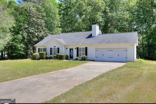 1022 Carriage Way, Loganville, GA 30052