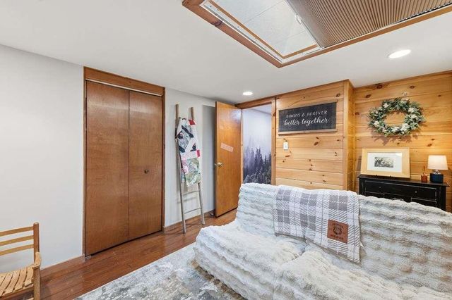 178 Arp Road, Mineral Bluff, GA 30559