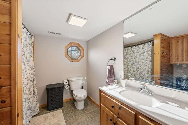 178 Arp Road, Mineral Bluff, GA 30559