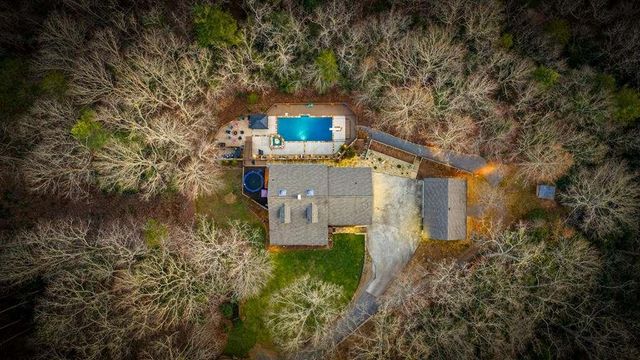 178 Arp Road, Mineral Bluff, GA 30559