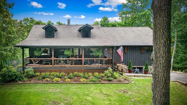 178 Arp Road, Mineral Bluff, GA 30559