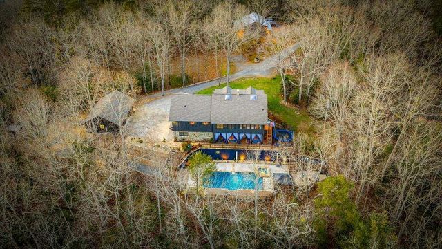 178 Arp Road, Mineral Bluff, GA 30559