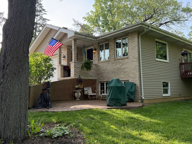 315 E Fox Street, Yorkville, IL 60560
