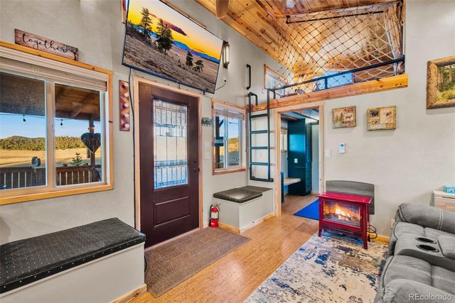 189 Goldenburg Canyon Road, Hartsel, CO 80449