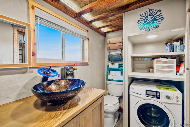 189 Goldenburg Canyon Road, Hartsel, CO 80449