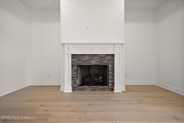 7607 Thomas Riley Street, Hernando, MS 38632