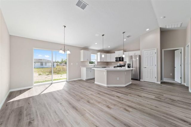 14426 SW 19 PLACE, Ocala, FL 34481