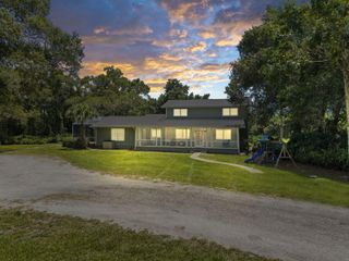3550 Eleven Mile Road, Fort Pierce, FL 34945