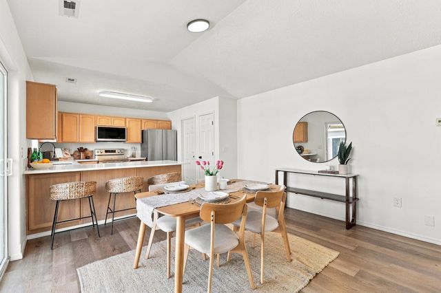 10220 W 10th Ave, Airway Heights, WA 99224
