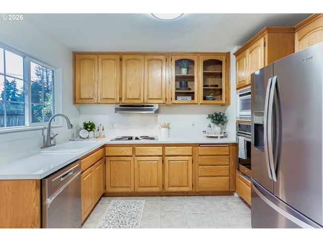 12920 Sw DOUGLAS St, Portland, OR 97225