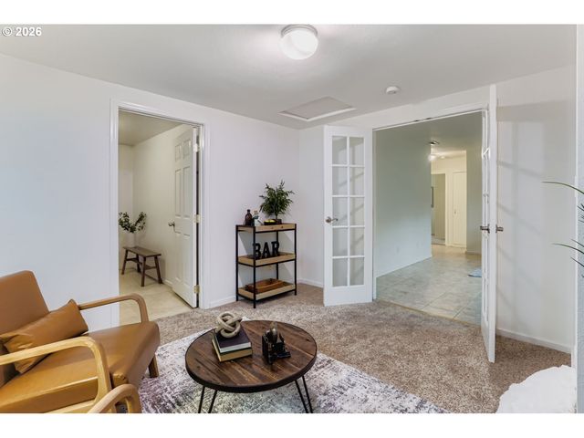 12920 Sw DOUGLAS St, Portland, OR 97225