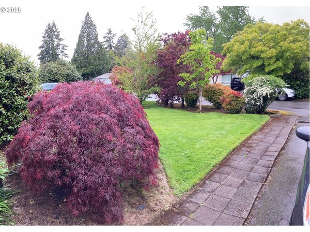 12920 Sw DOUGLAS St, Portland, OR 97225