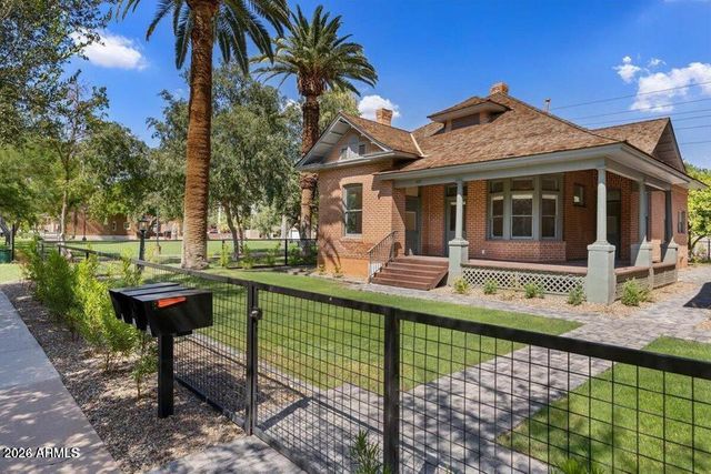 825 N 3RD Avenue, Phoenix, AZ 85003