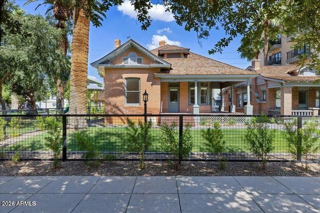 825 N 3RD Avenue, Phoenix, AZ 85003