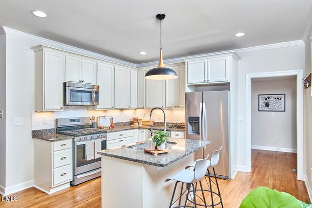 2203 Chapel Hill Road, Durham, NC 27707