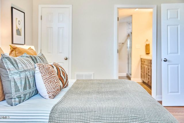 2203 Chapel Hill Road, Durham, NC 27707
