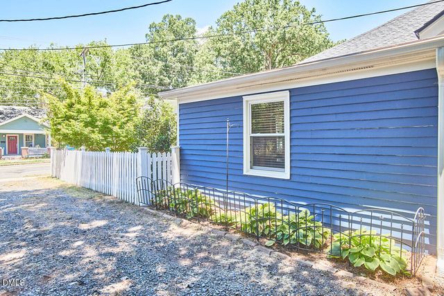 2203 Chapel Hill Road, Durham, NC 27707