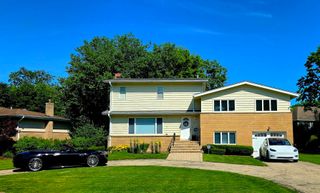 517 Appletree Lane, Deerfield, IL 60015