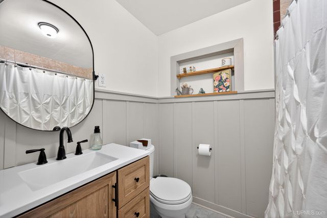 1014 Minnesota Street, Hancock, MI 49930