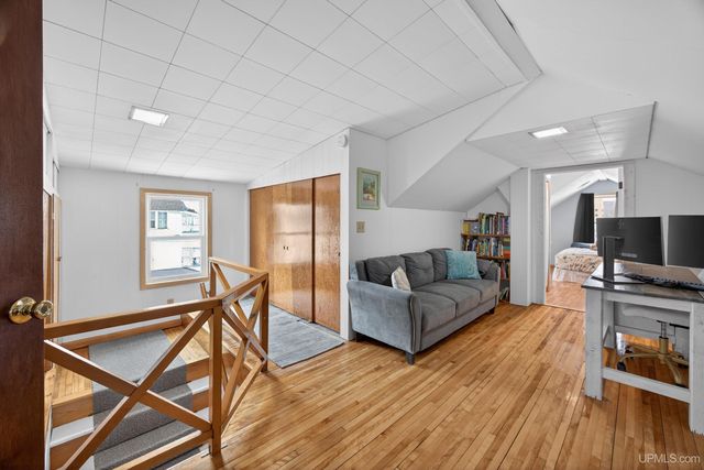 1014 Minnesota Street, Hancock, MI 49930