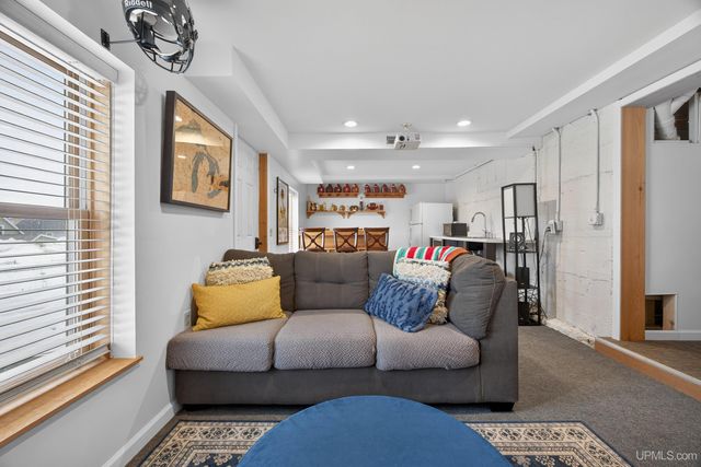 1014 Minnesota Street, Hancock, MI 49930