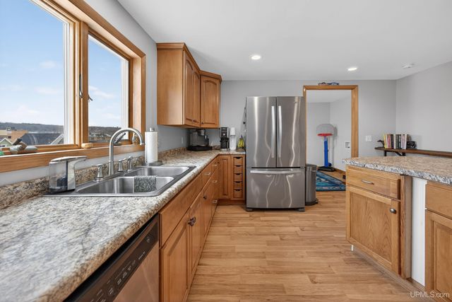 1014 Minnesota Street, Hancock, MI 49930