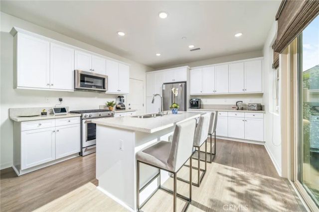 1850 Plan Tree, Upland, CA 91784