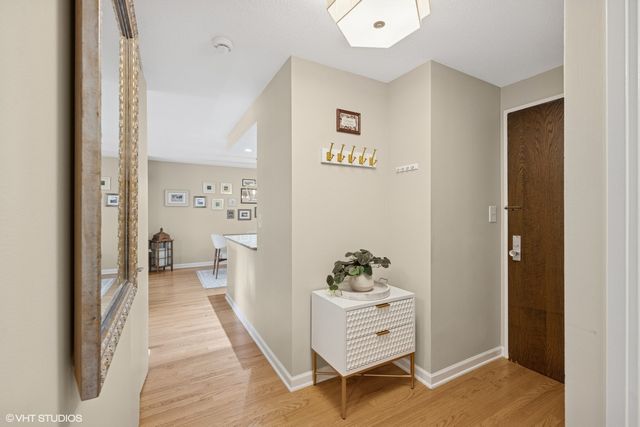 1415 N Dearborn Street 11B, Chicago, IL 60610