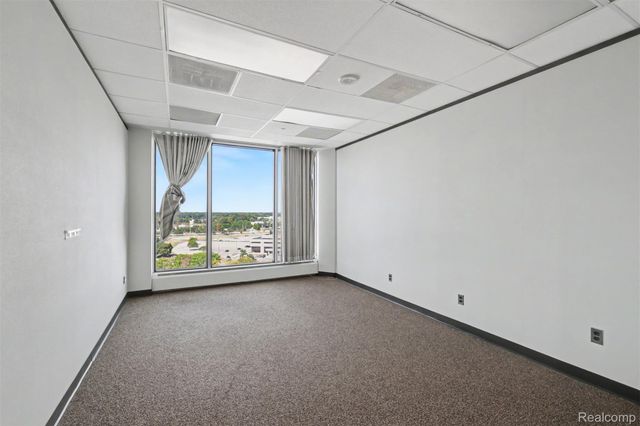 1 Parklane Boulevard W1050, Dearborn, MI 48126
