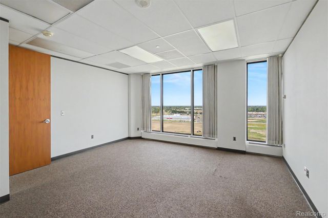 1 Parklane Boulevard W1050, Dearborn, MI 48126