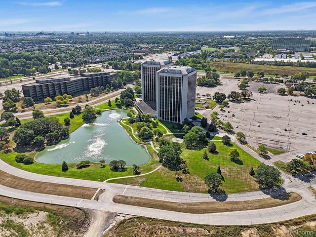 1 Parklane Boulevard W1050, Dearborn, MI 48126