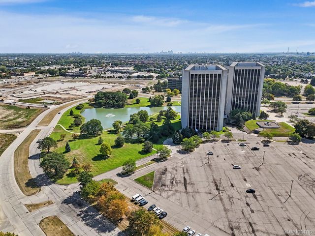1 Parklane Boulevard W1050, Dearborn, MI 48126
