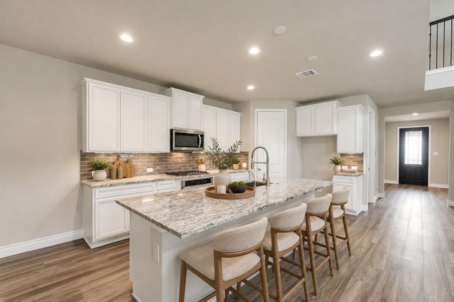25526 Pinyon Hill Trail, Tomball, TX 77375