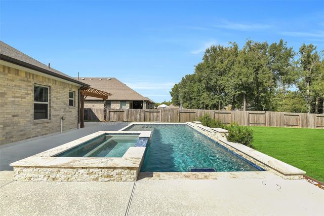25526 Pinyon Hill Trail, Tomball, TX 77375