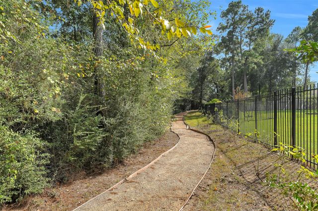 25526 Pinyon Hill Trail, Tomball, TX 77375