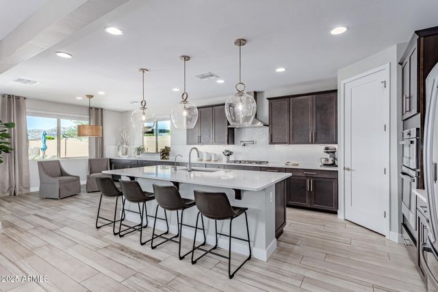 8426 N 186TH Lane, Waddell, AZ 85355